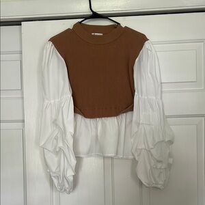 Versona Two-Tone Puff Sleeve Knit Blouse
